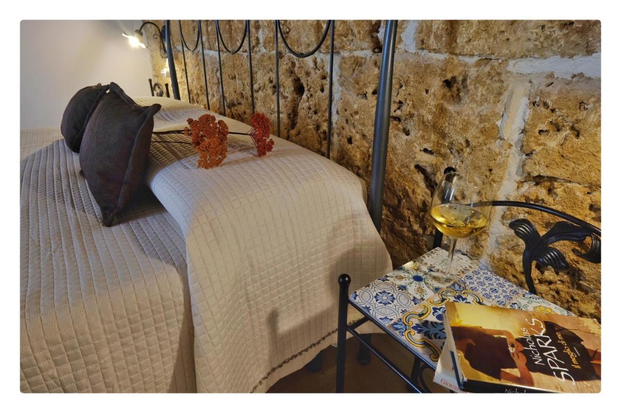 Morfeo Charming Rooms & Relax Avola Exterior photo